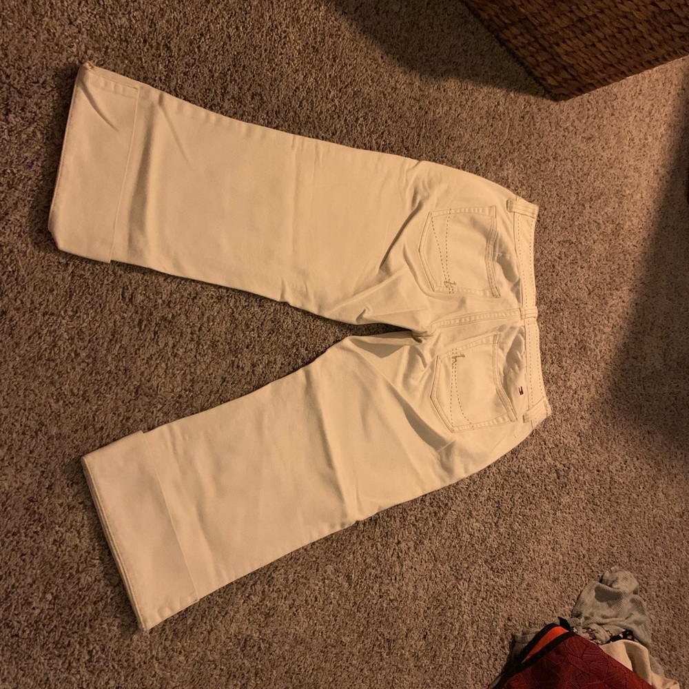 Tommy Hilfiger Jean capris size 4